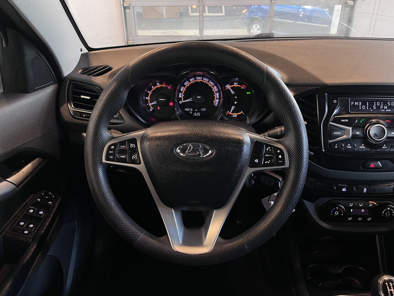LADA VESTA