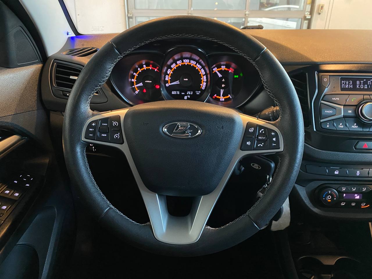 LADA VESTA
