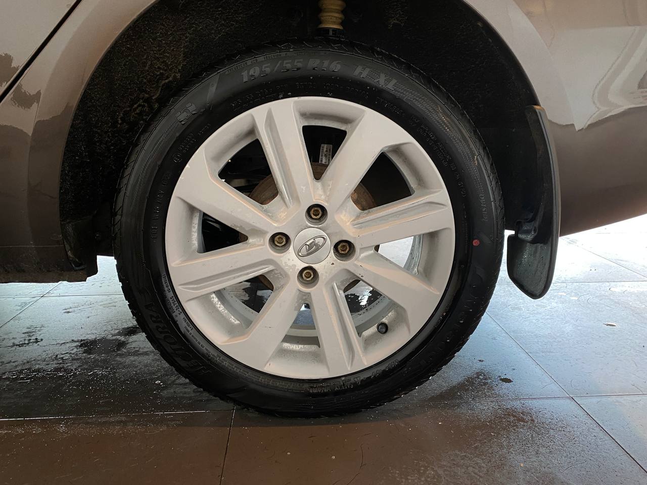 LADA VESTA