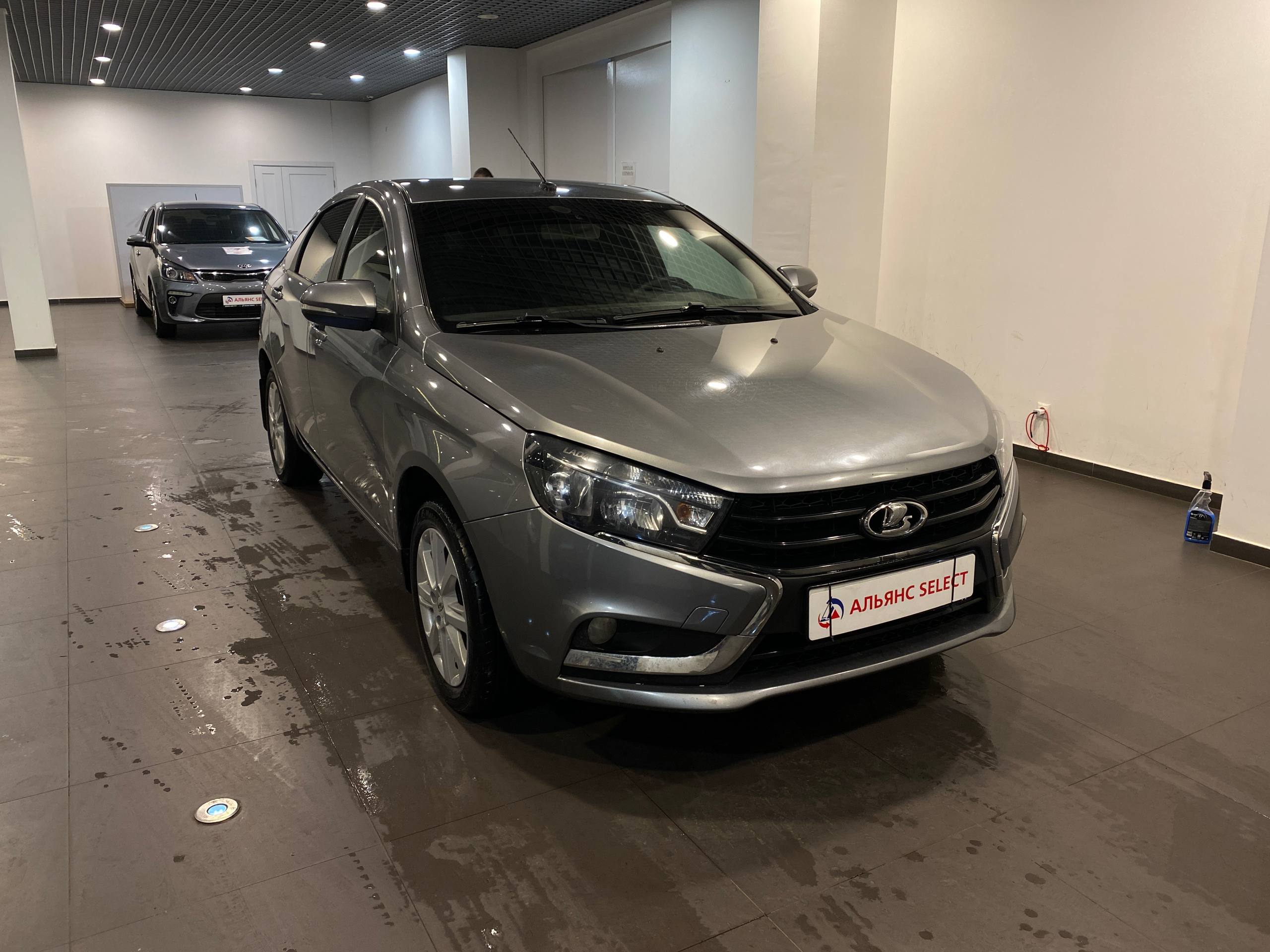 LADA VESTA