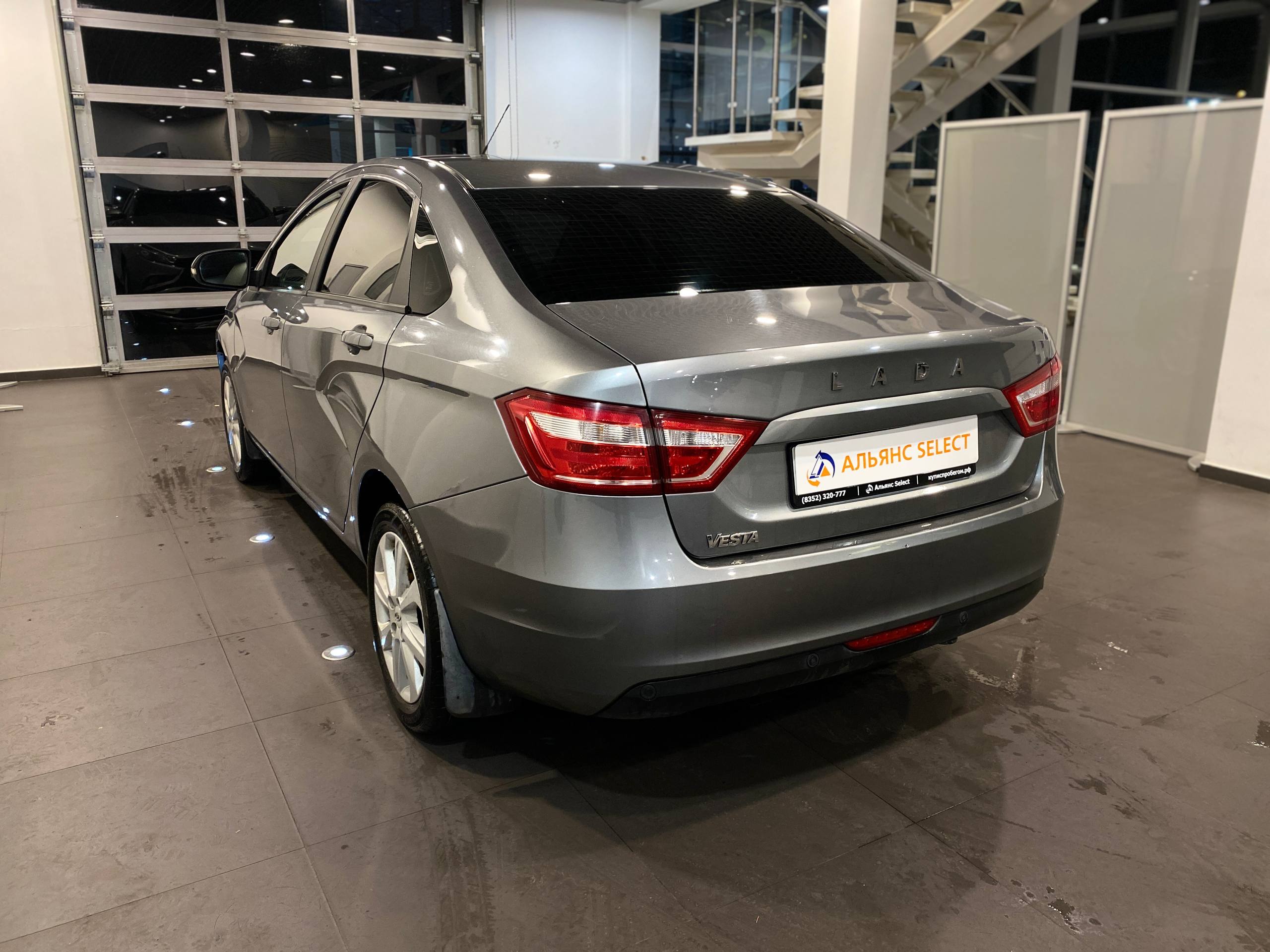 LADA VESTA