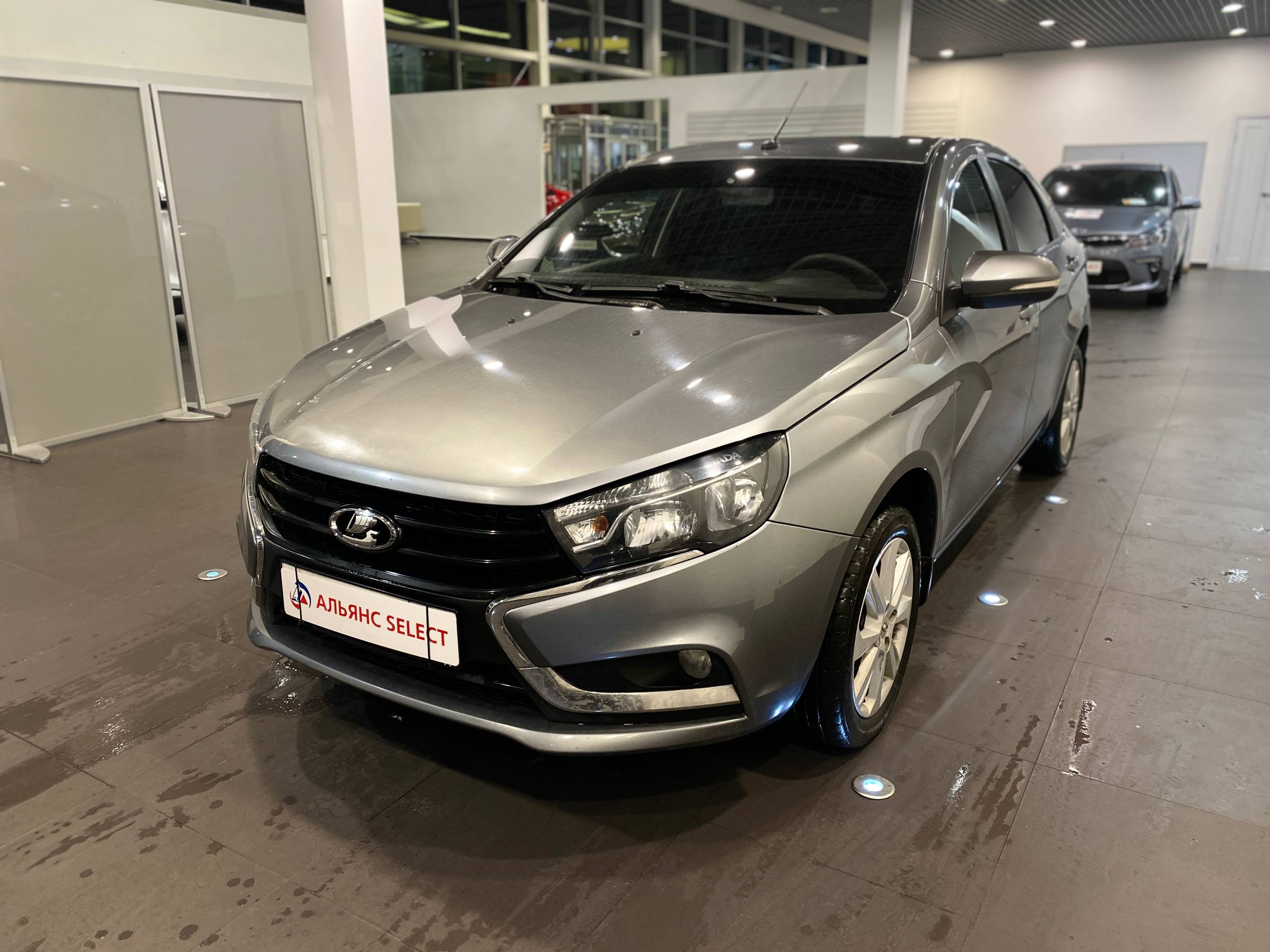 LADA VESTA
