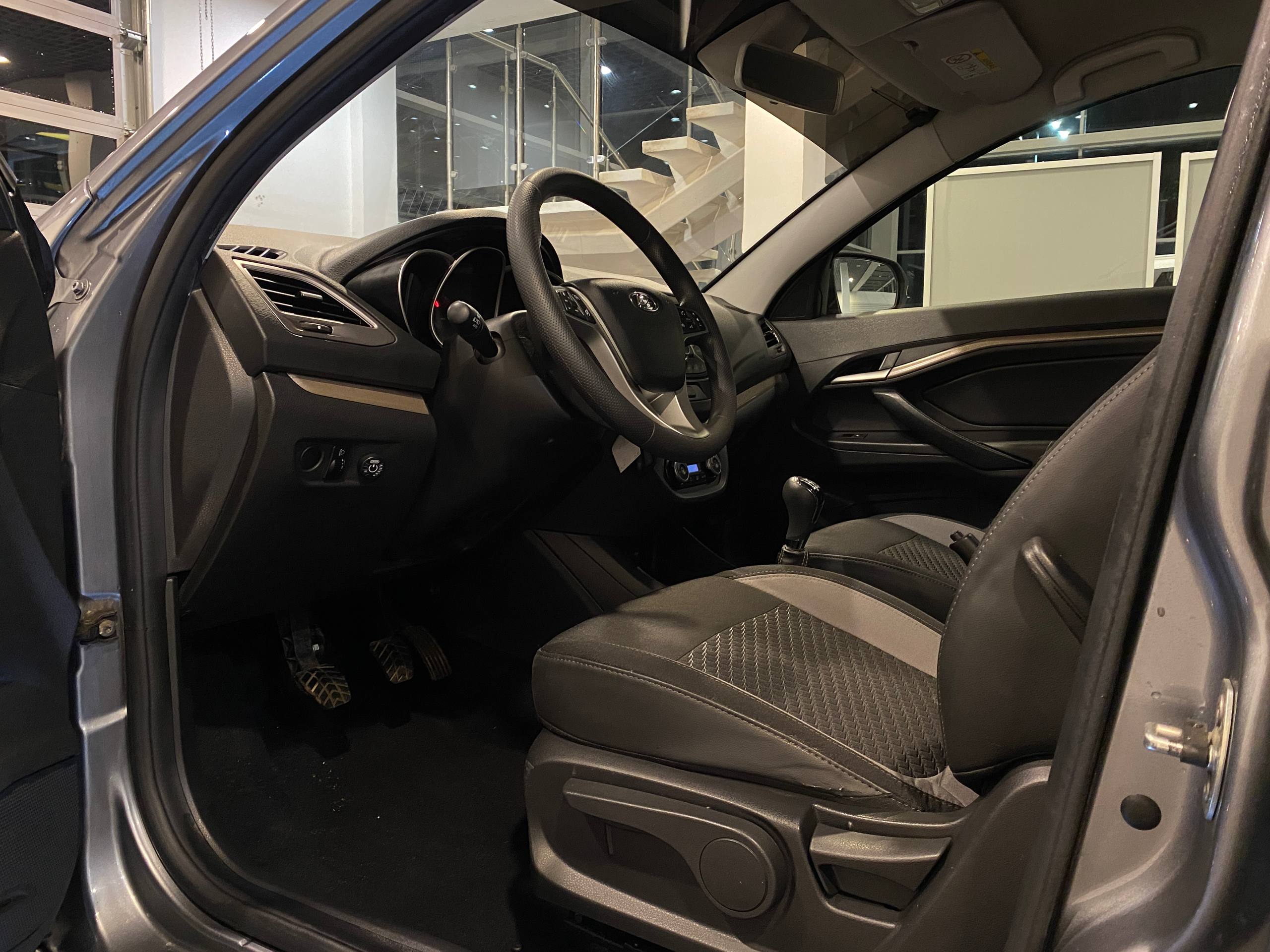 LADA VESTA