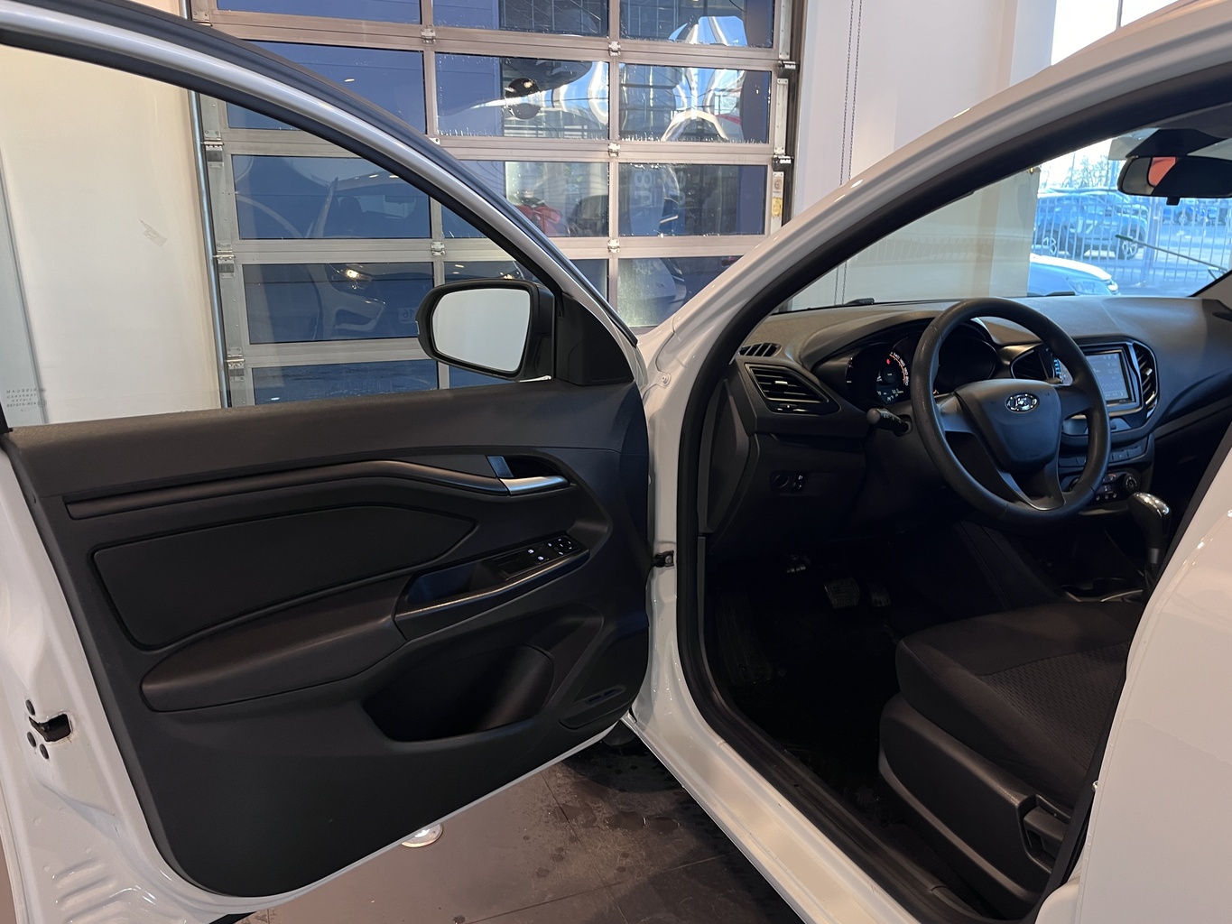LADA VESTA