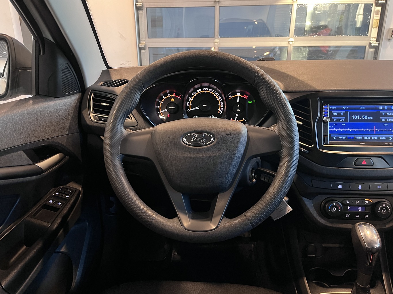 LADA VESTA