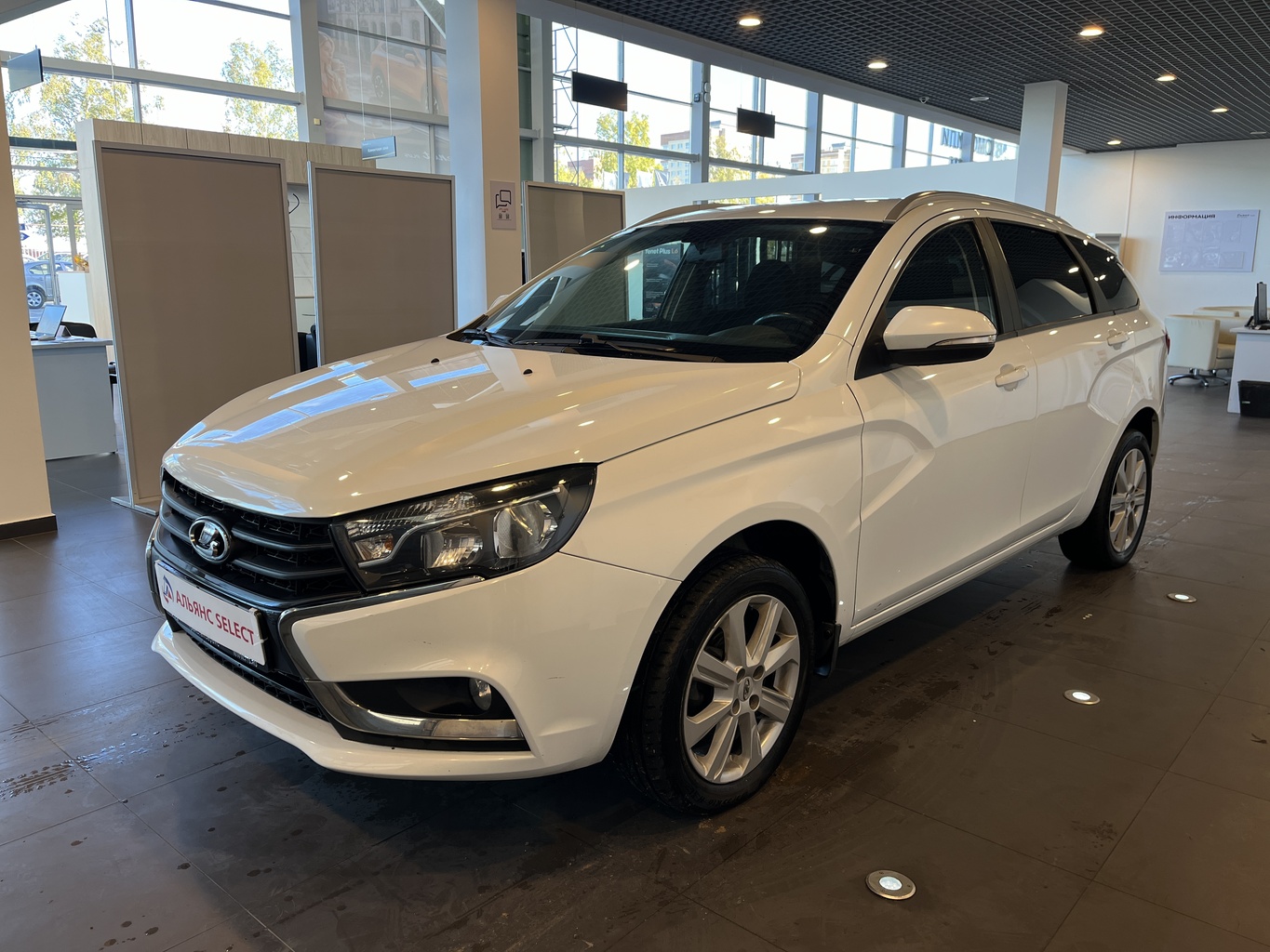 LADA VESTA