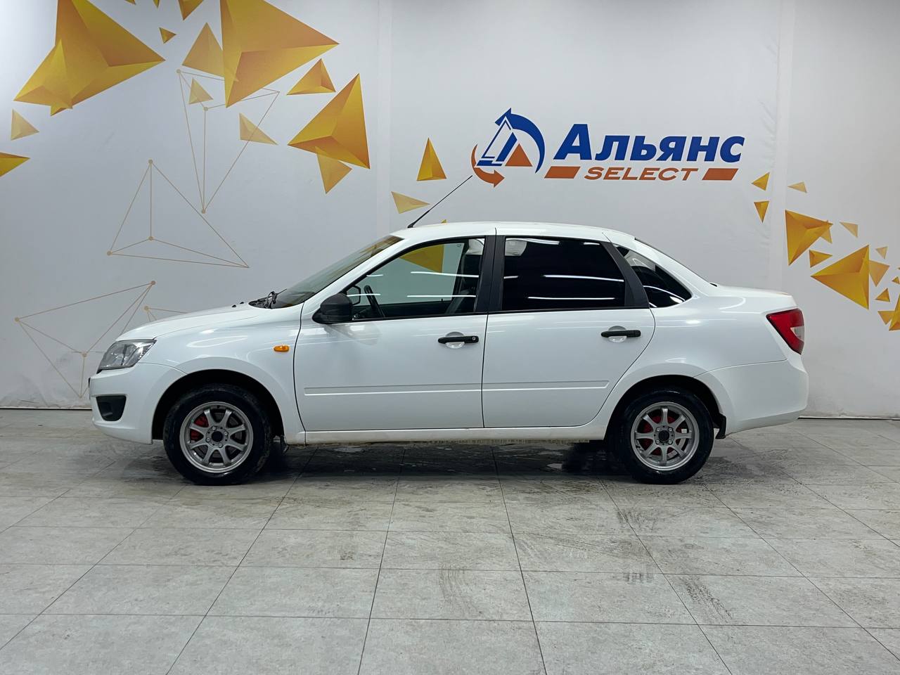 LADA GRANTA