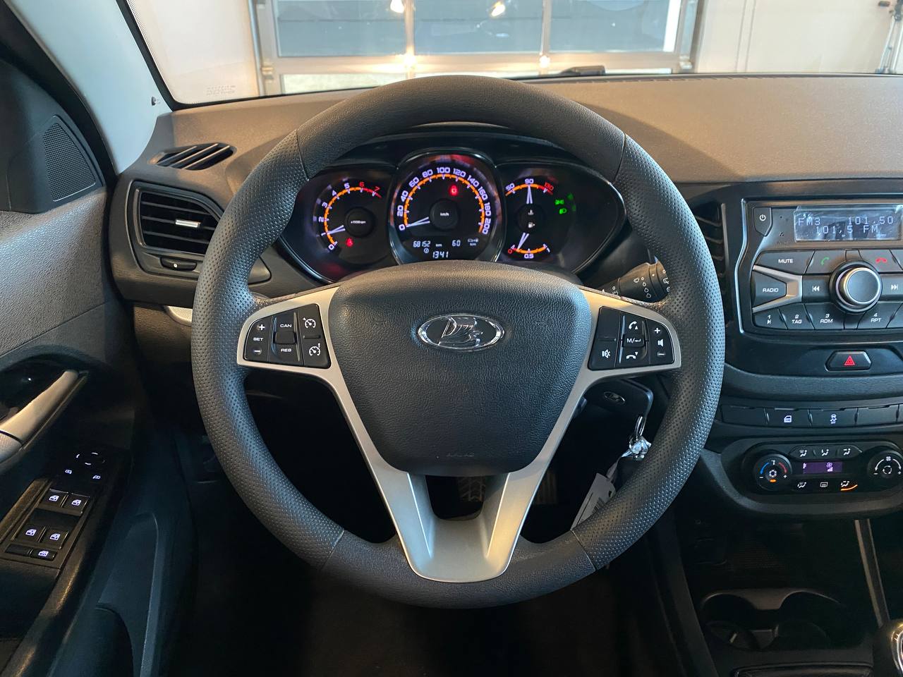 LADA VESTA