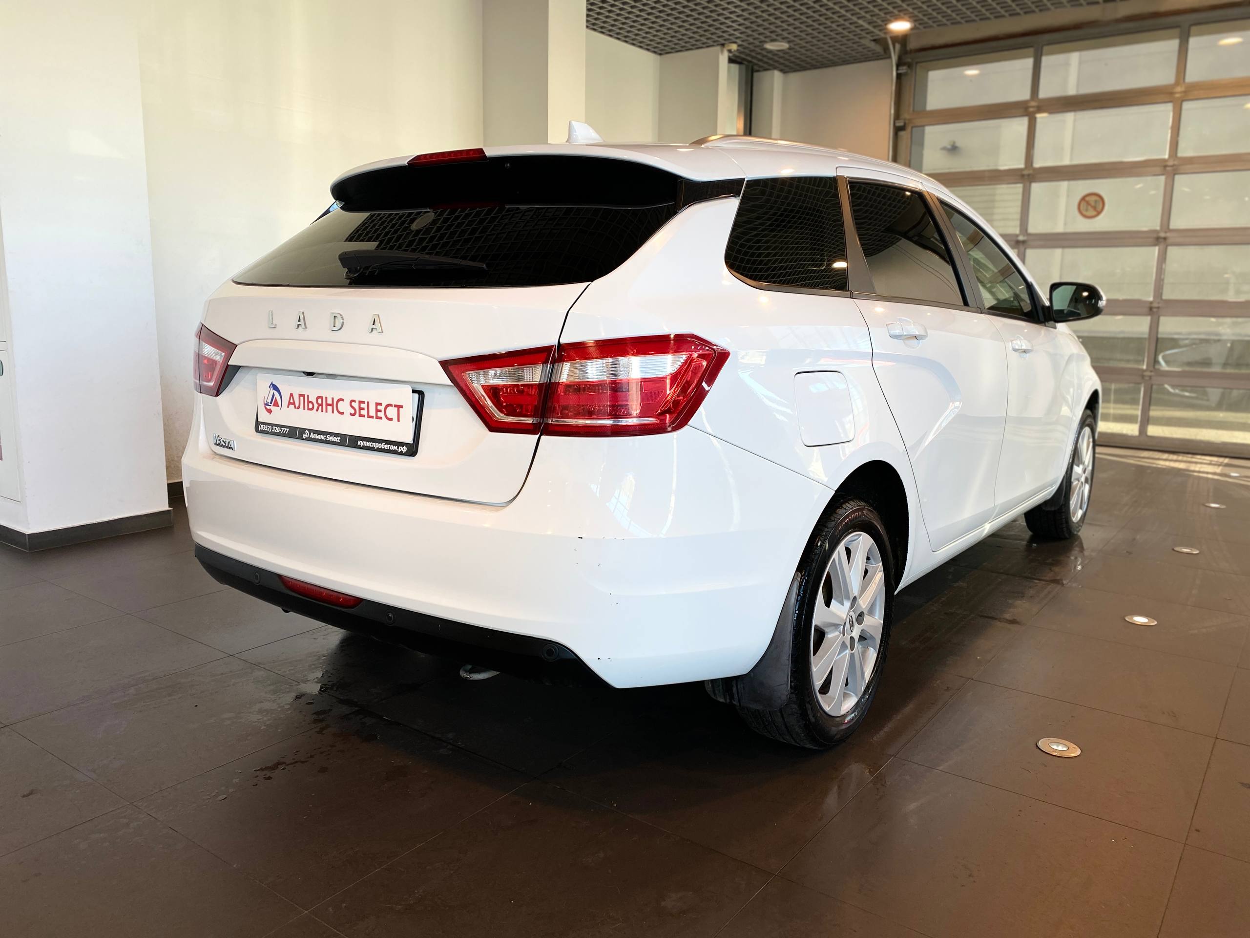 LADA VESTA