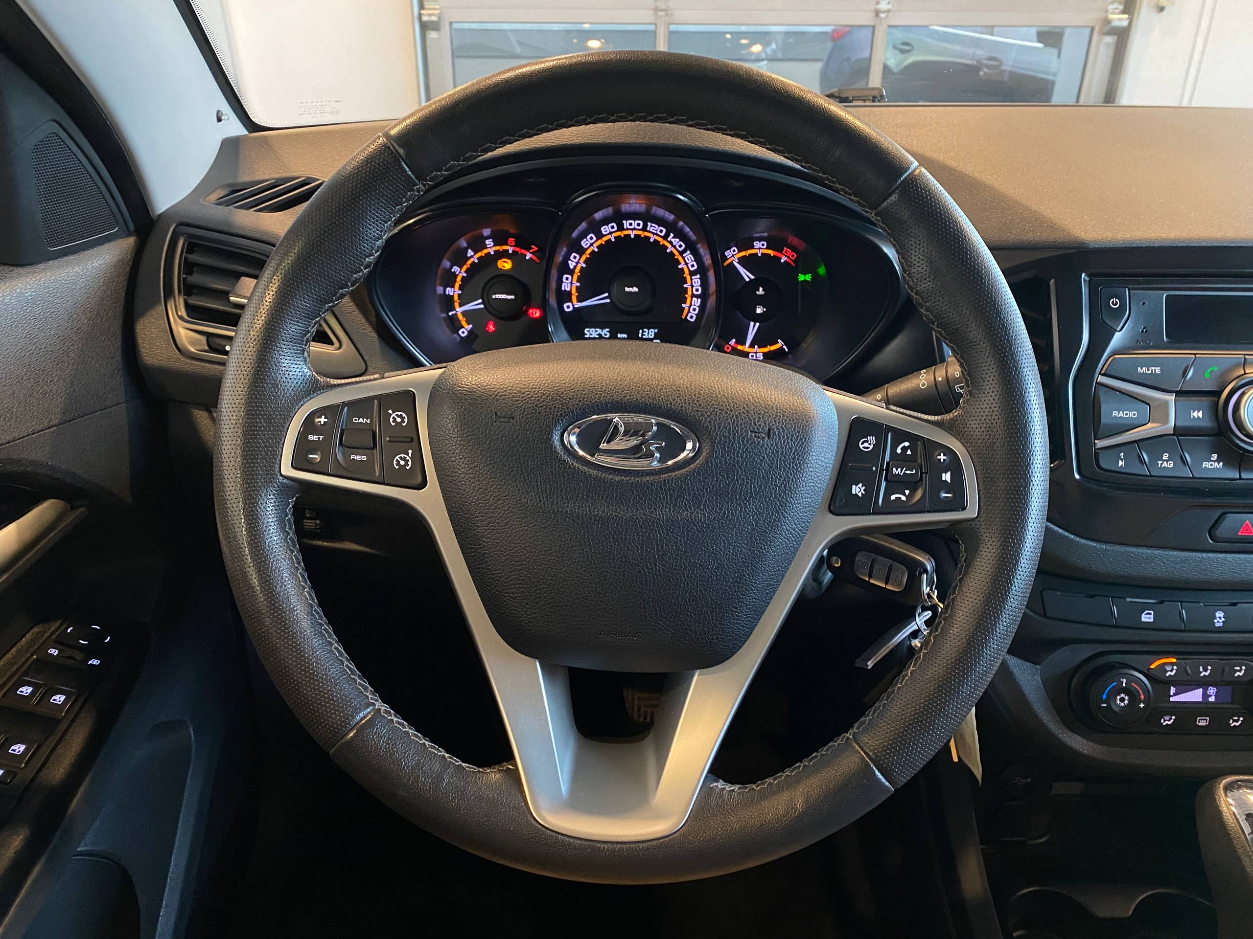 LADA VESTA