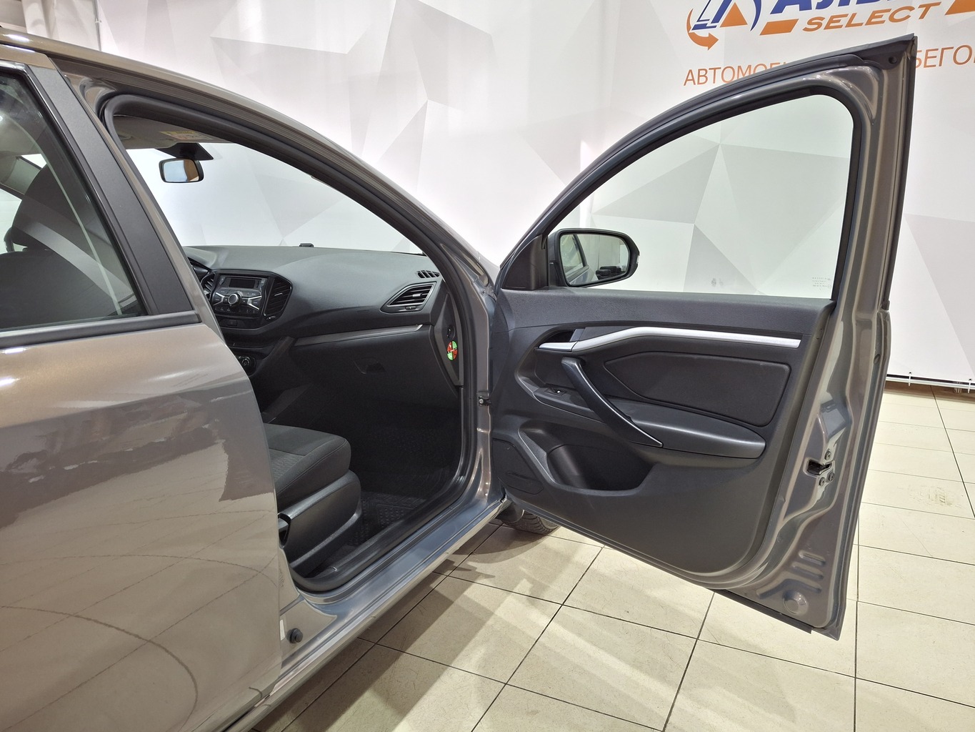 LADA VESTA