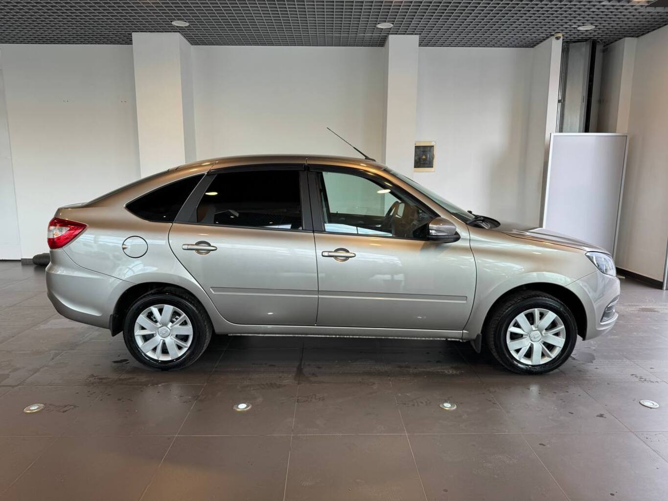 LADA GRANTA