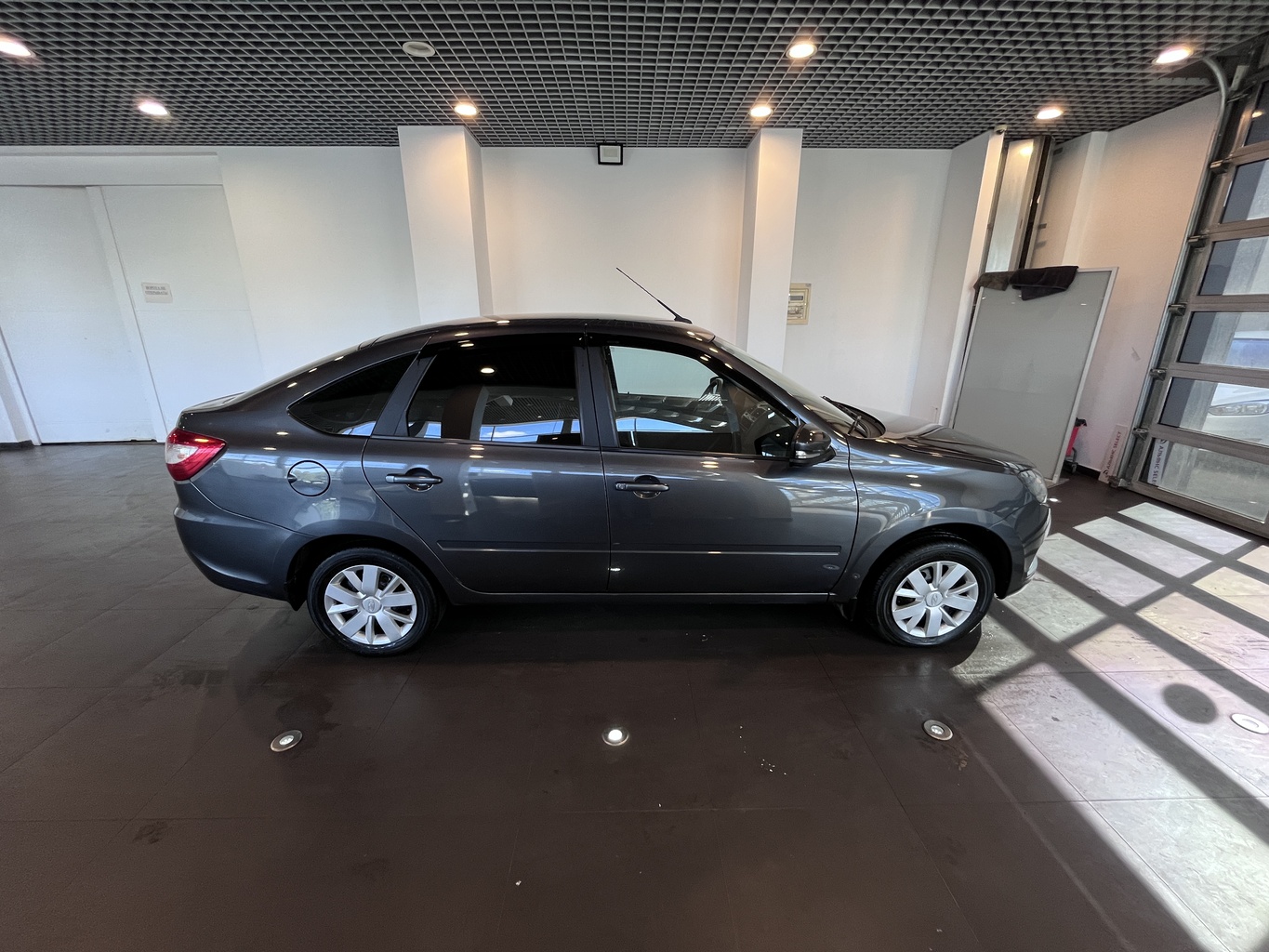 LADA GRANTA
