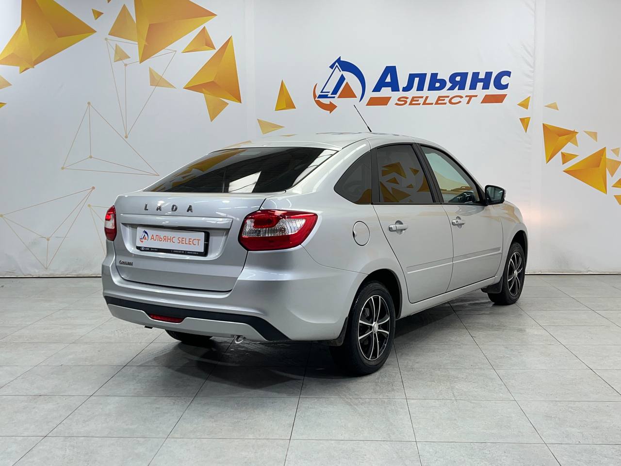 LADA GRANTA