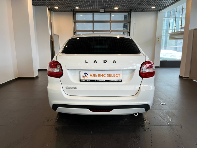 LADA GRANTA