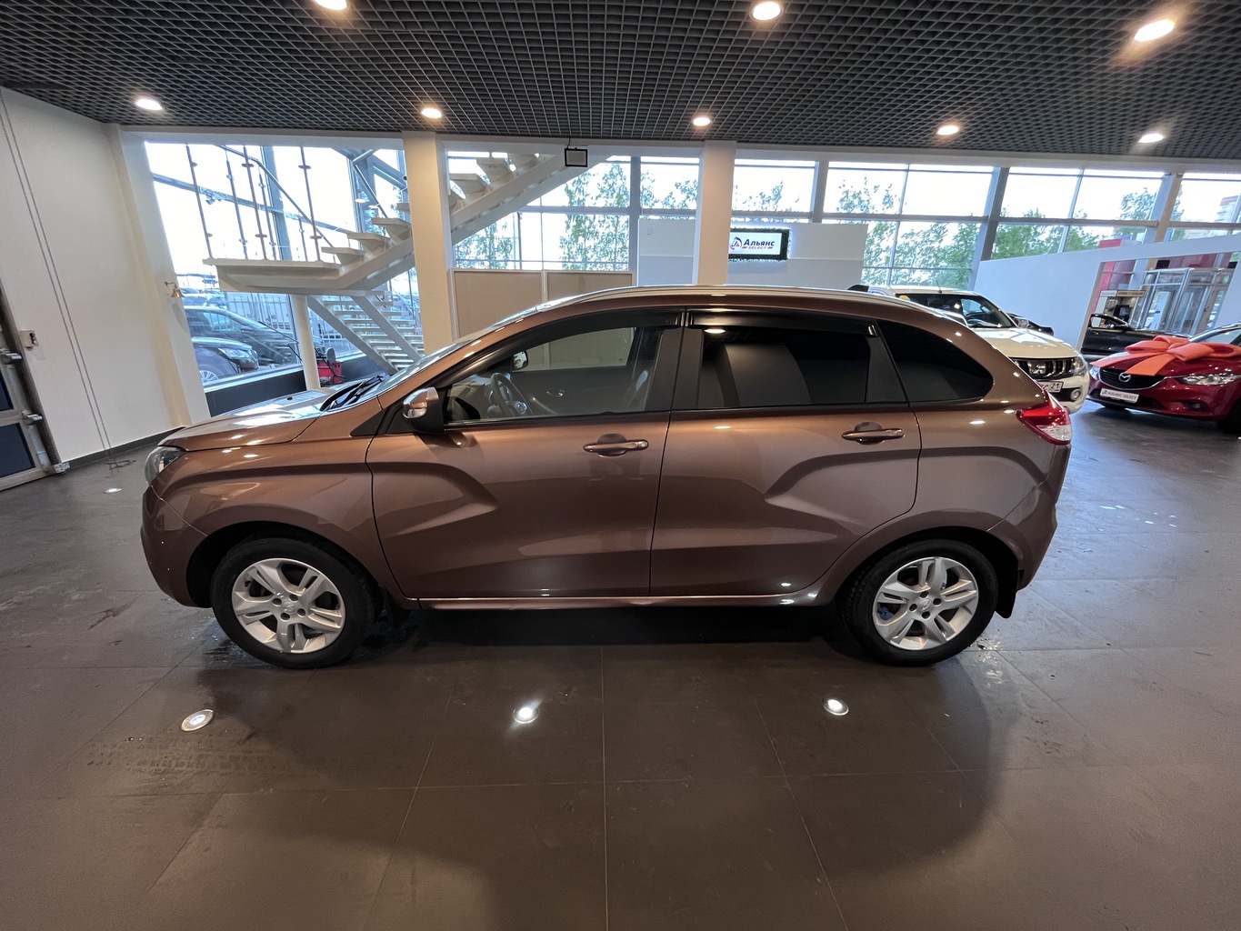 LADA XRAY