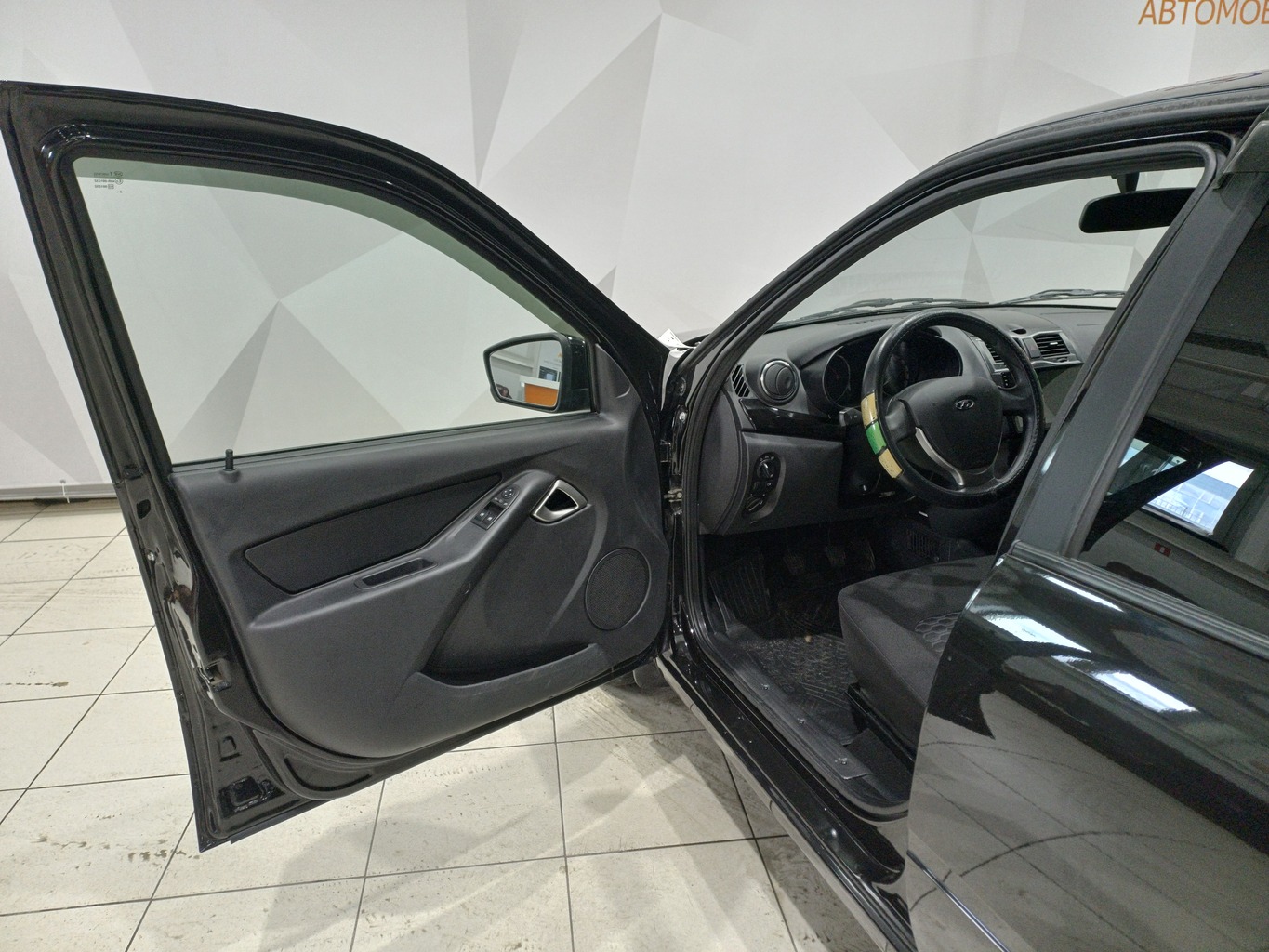 LADA GRANTA