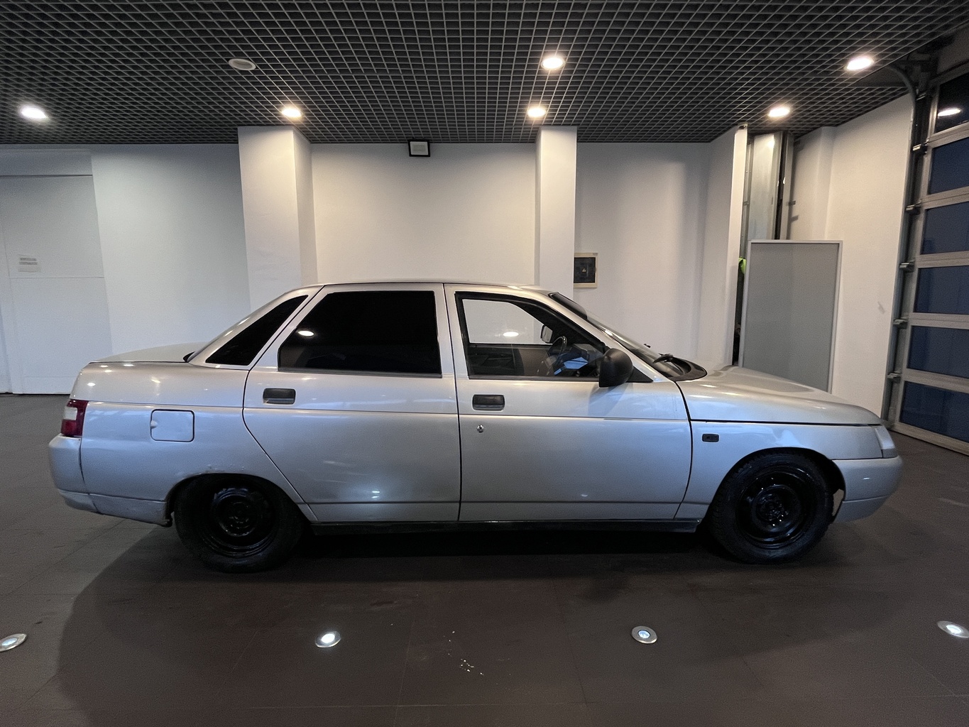 LADA 2110