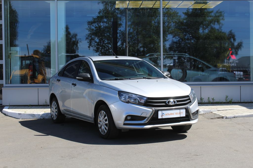 LADA VESTA