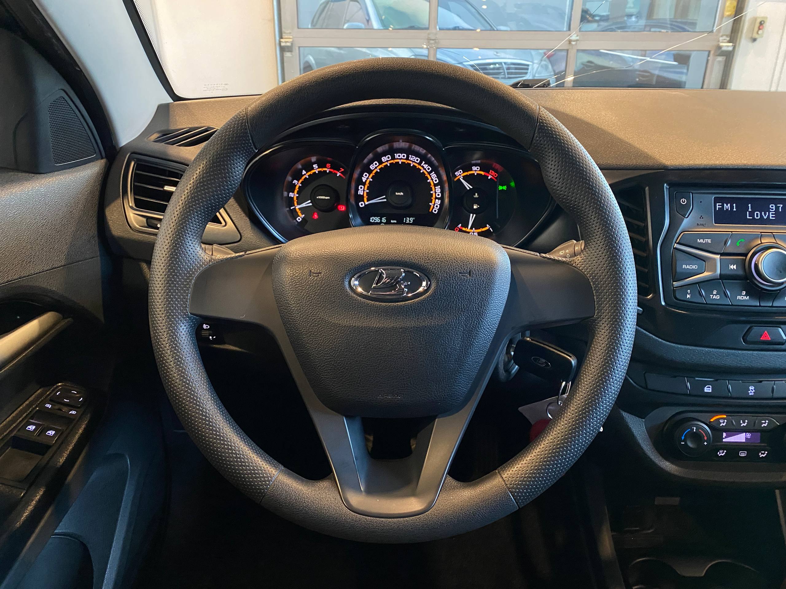 LADA VESTA