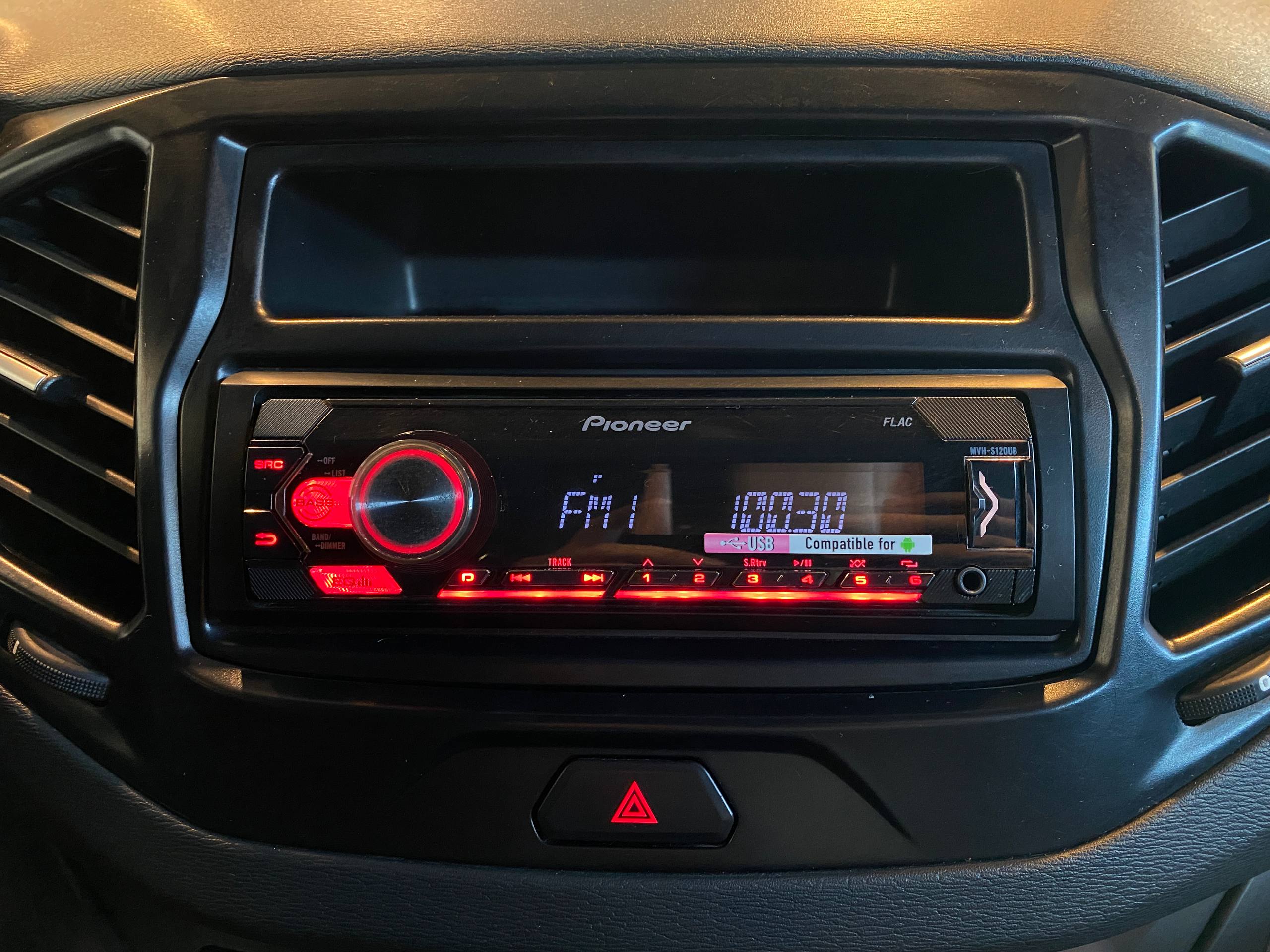 LADA VESTA
