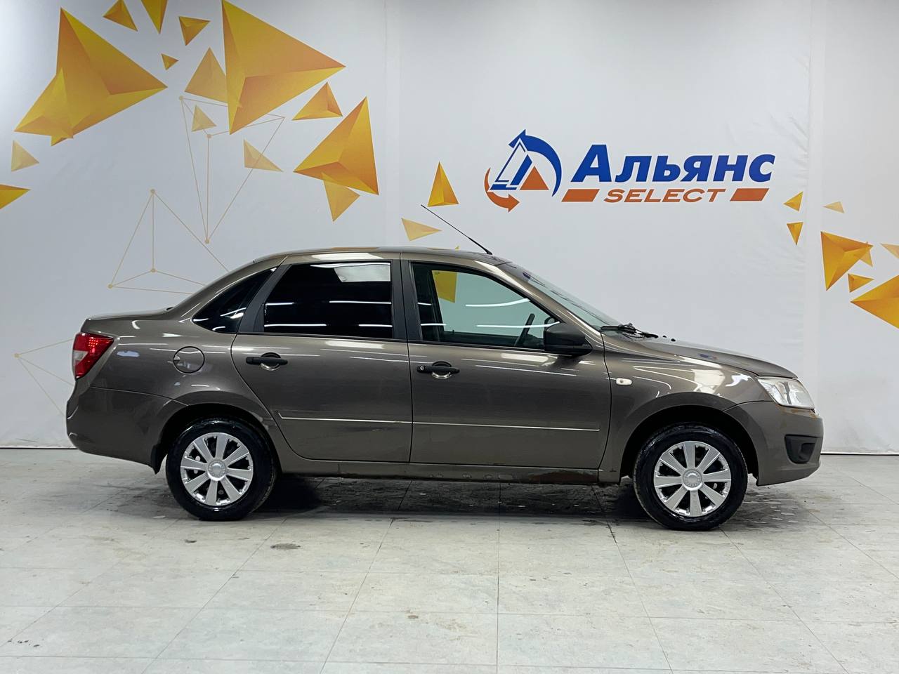 LADA GRANTA