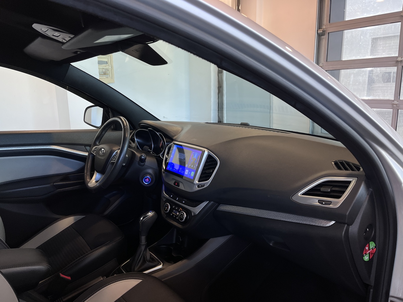 LADA VESTA