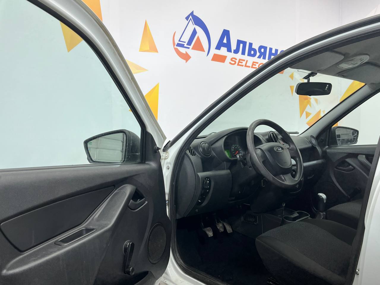LADA GRANTA