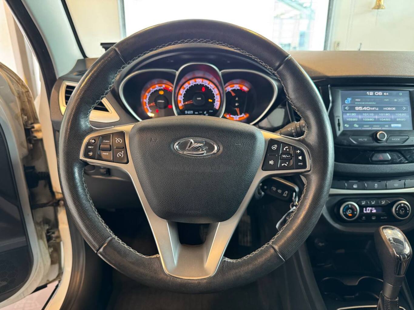 LADA VESTA