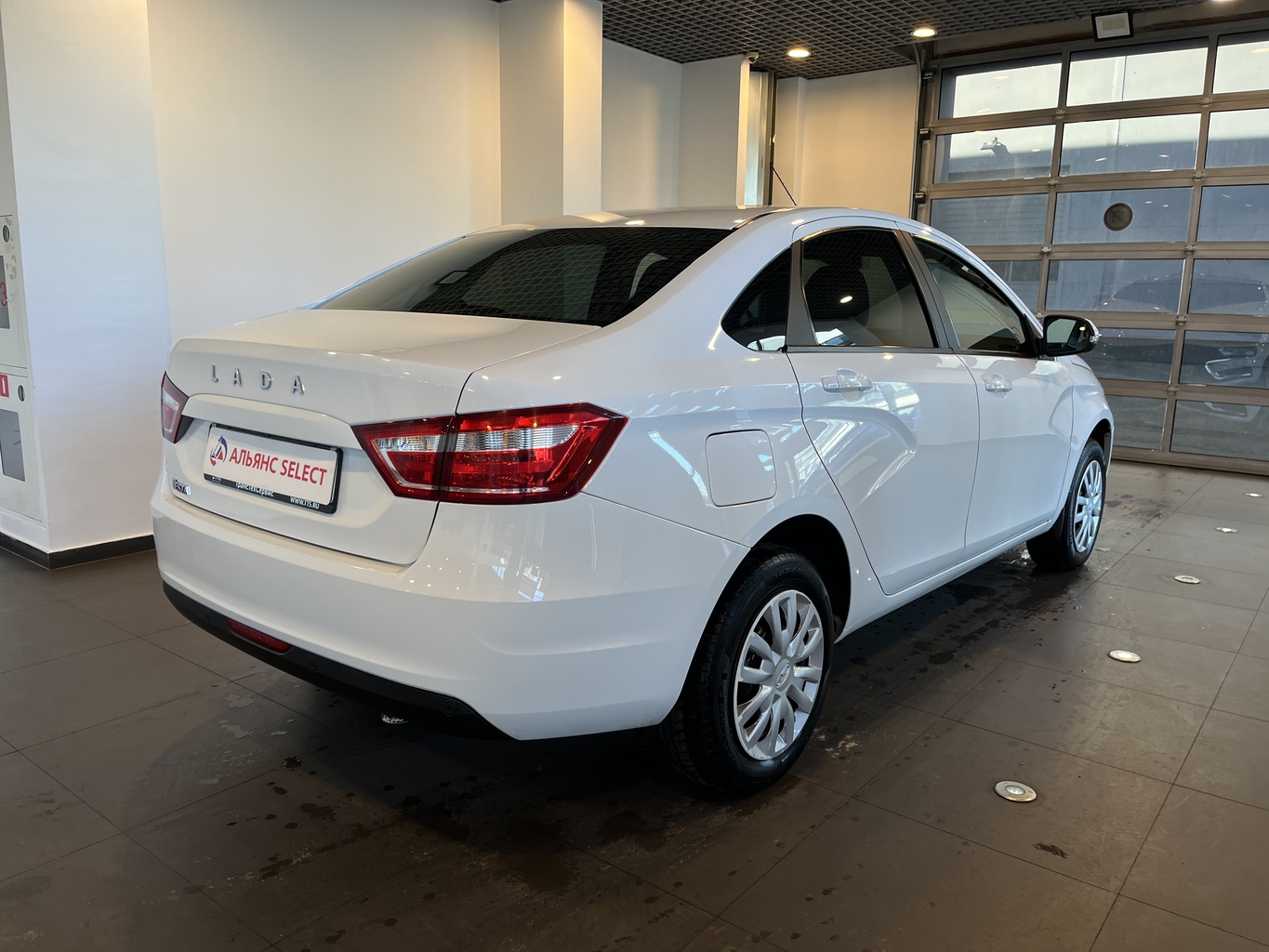 LADA VESTA