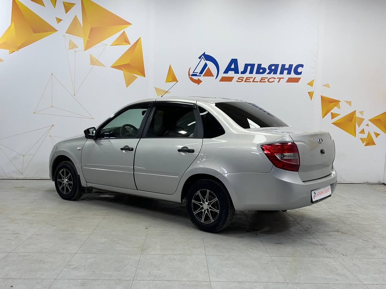 LADA GRANTA