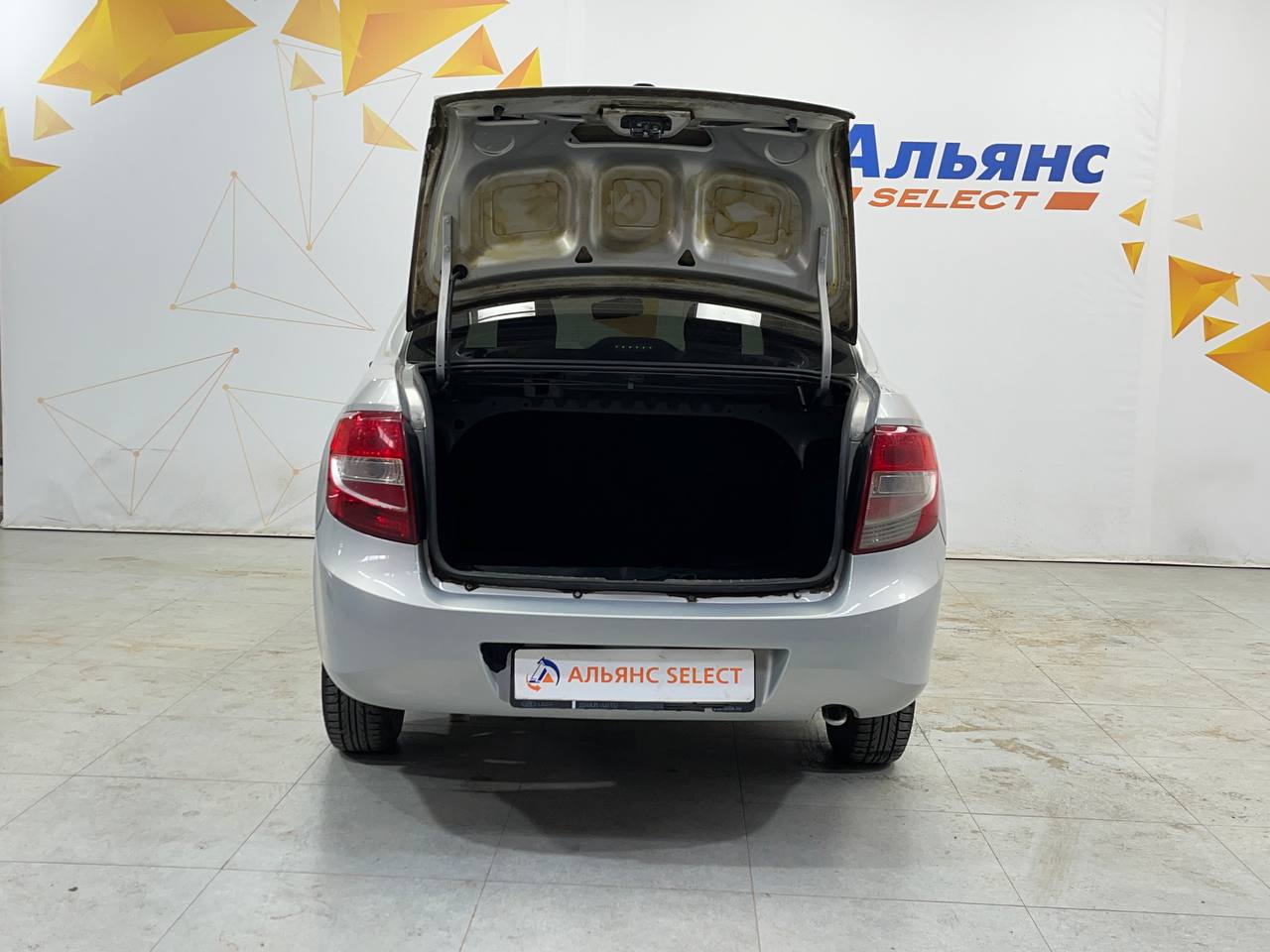 LADA GRANTA