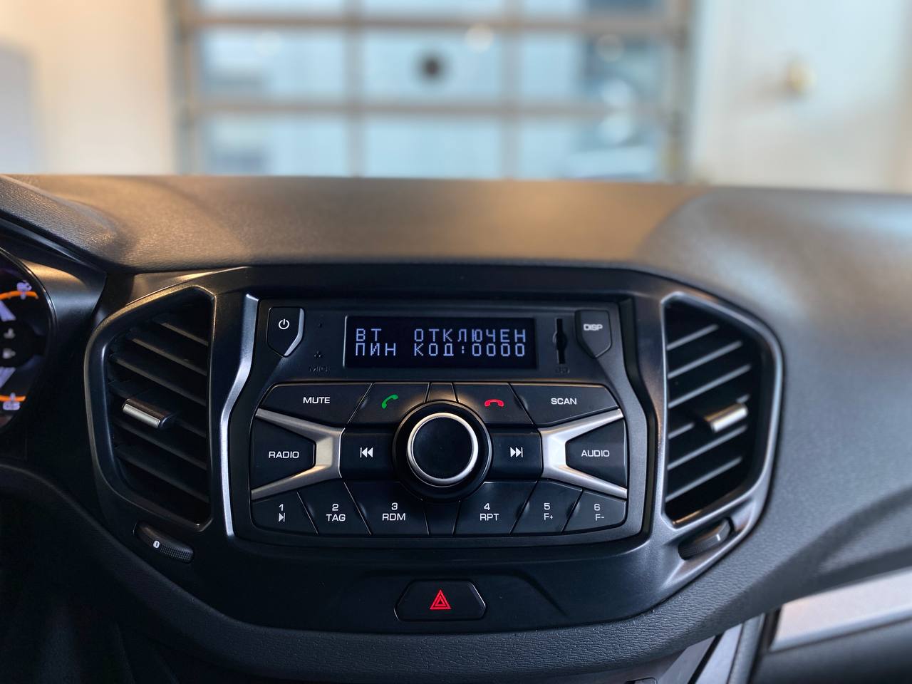 LADA VESTA