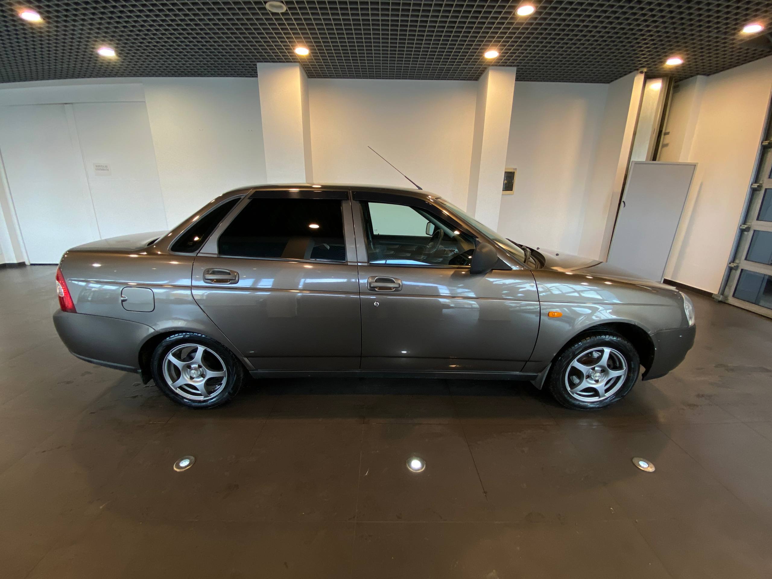 LADA PRIORA