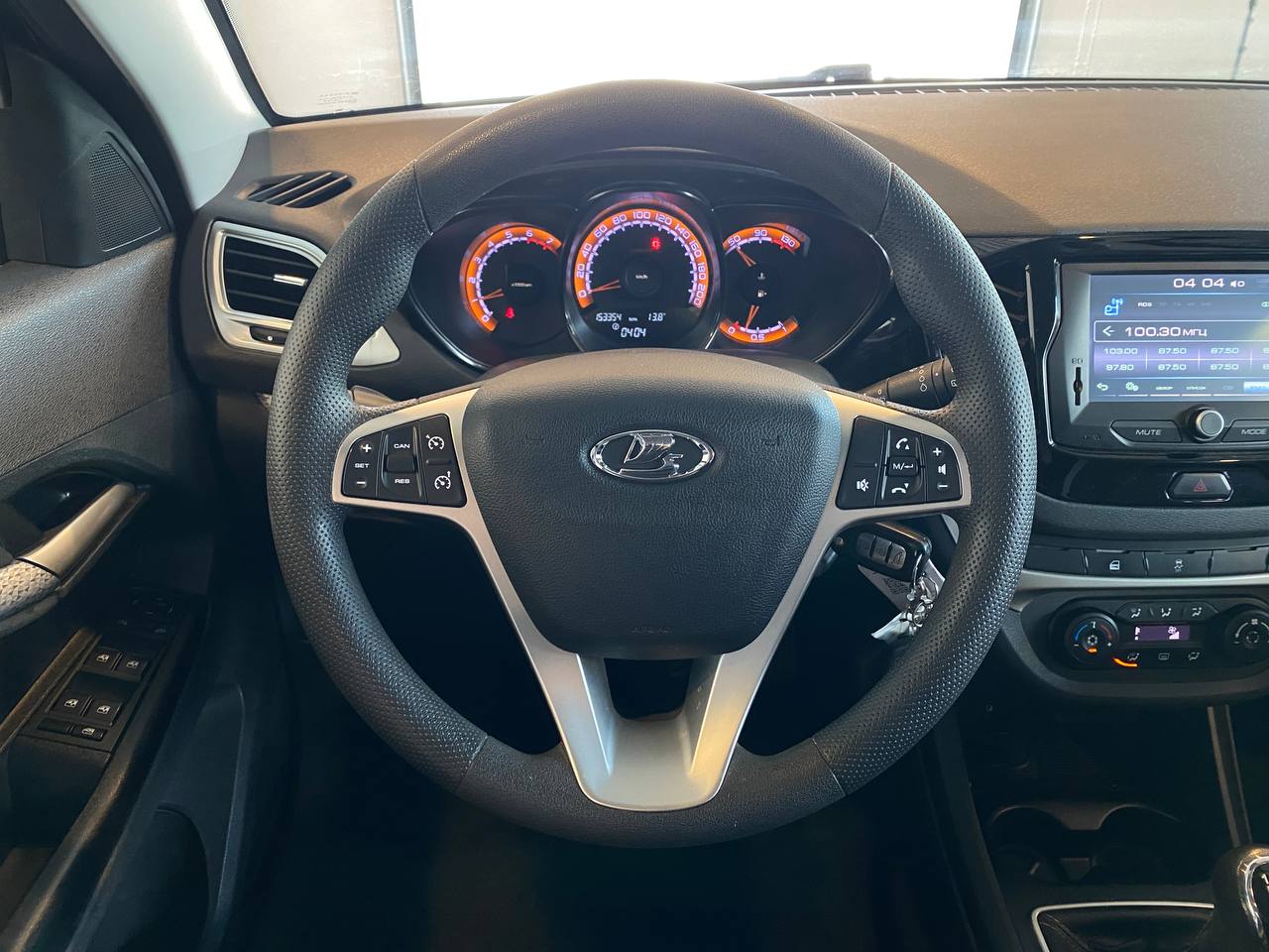 LADA VESTA