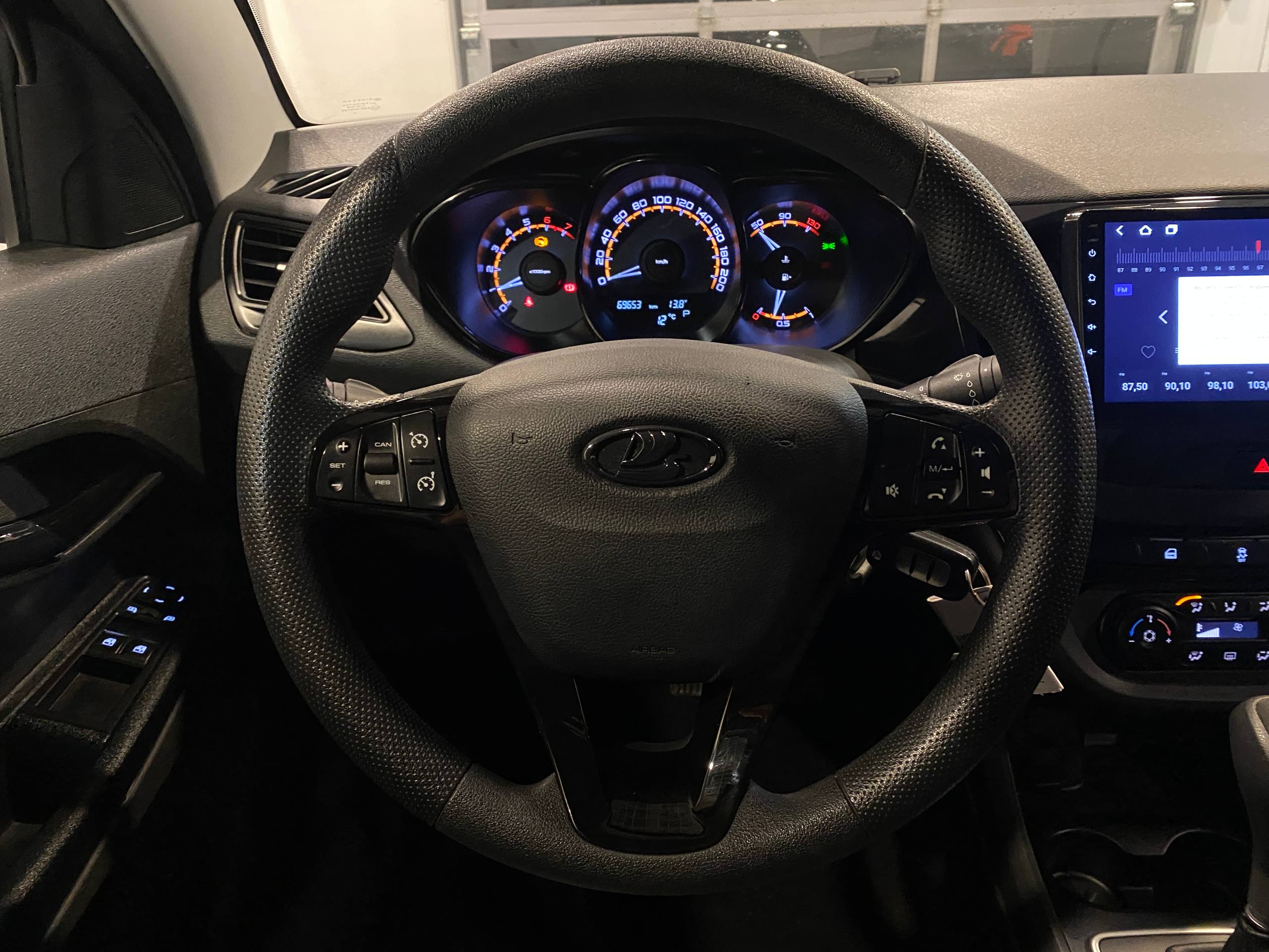 LADA VESTA