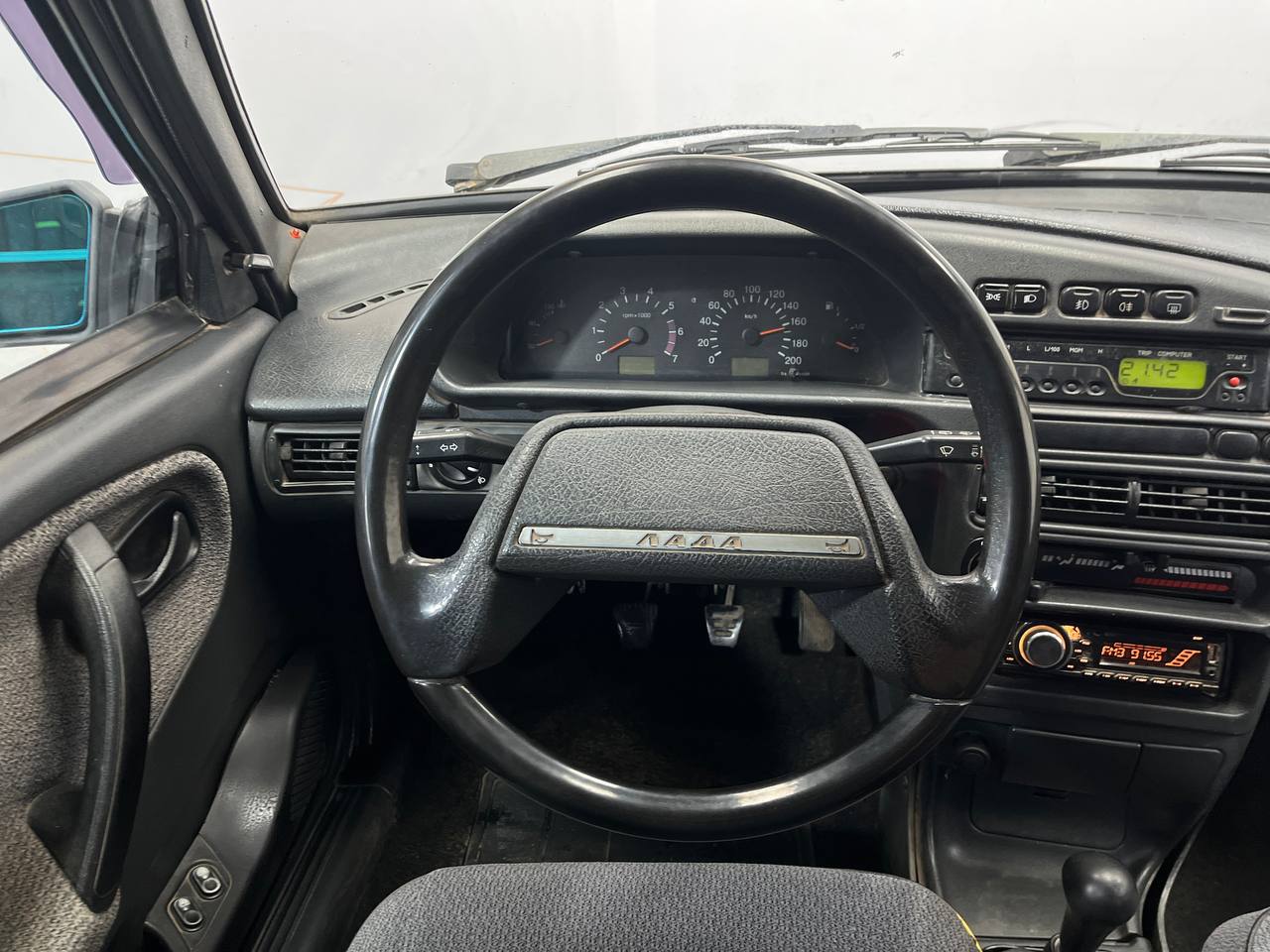 LADA 2115