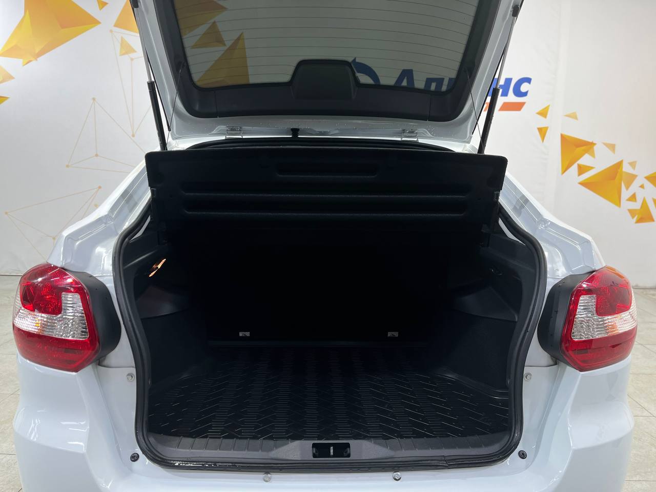 LADA GRANTA