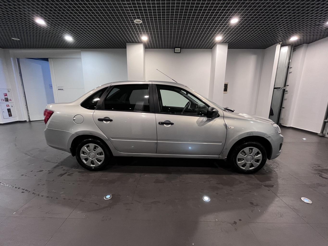 LADA GRANTA