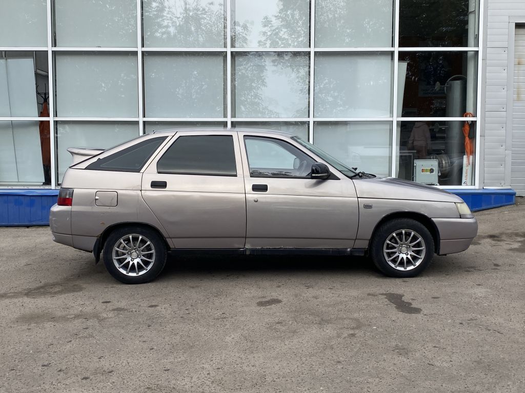 LADA 2112