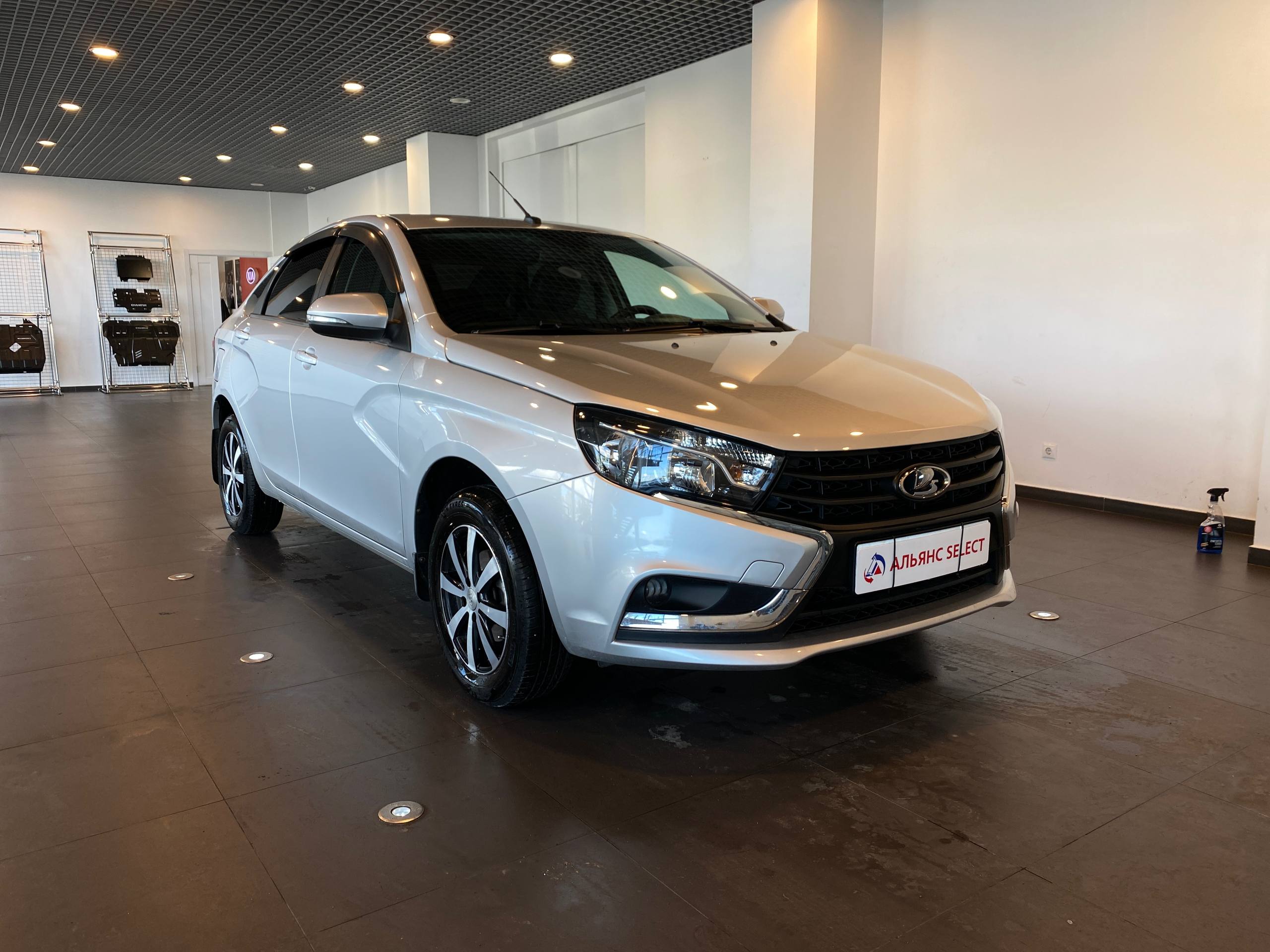 LADA VESTA