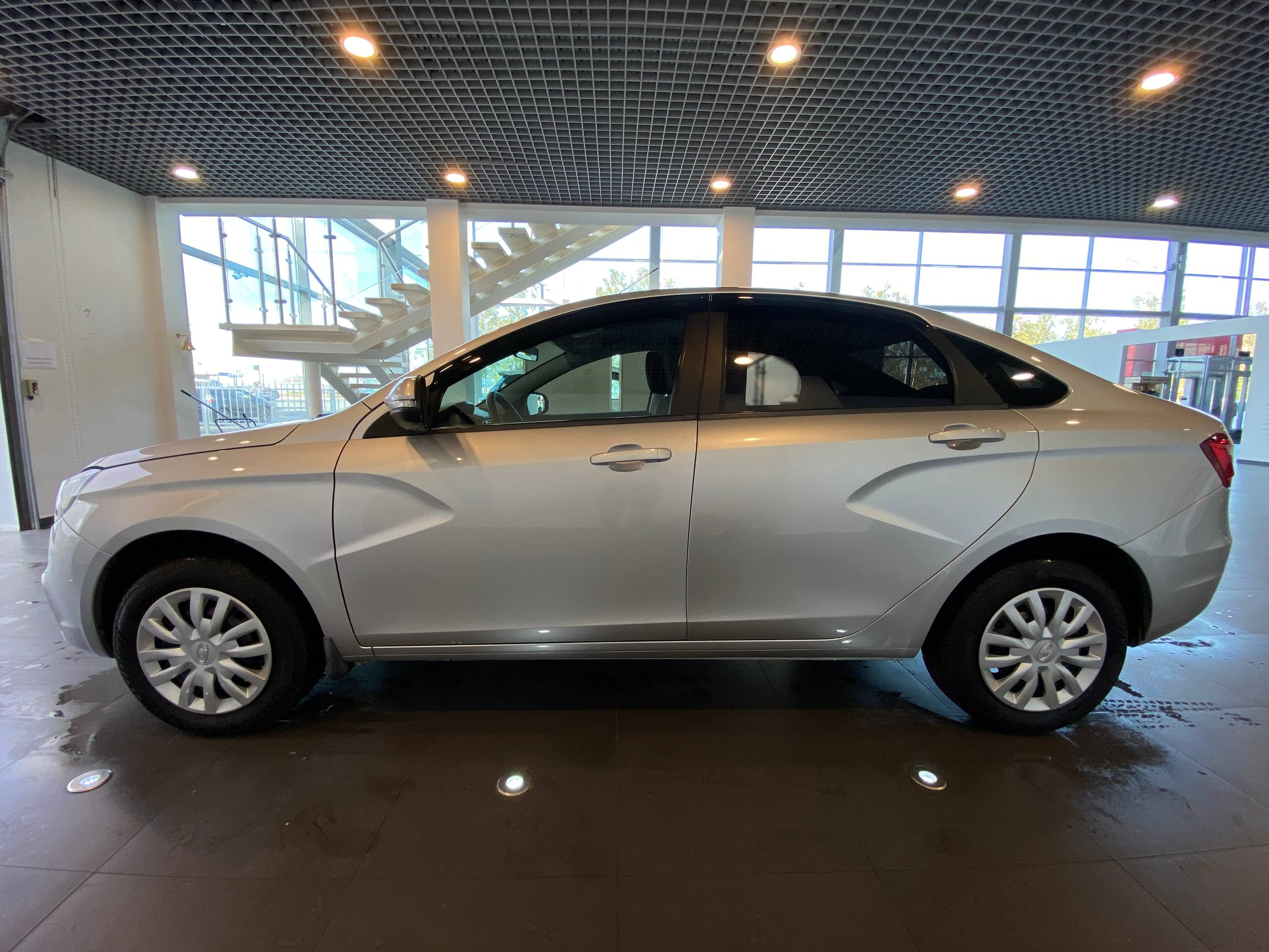 LADA VESTA