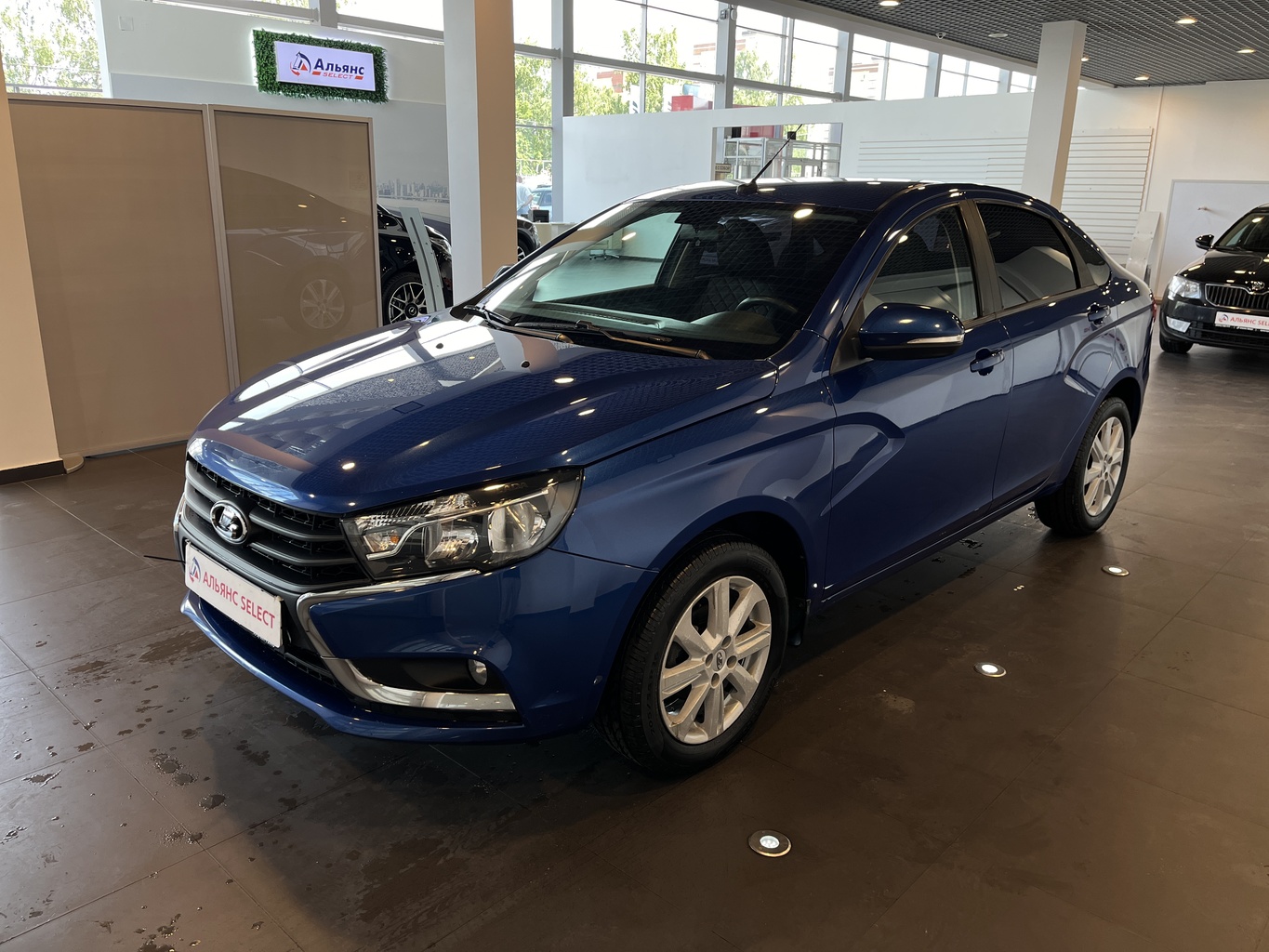 LADA VESTA
