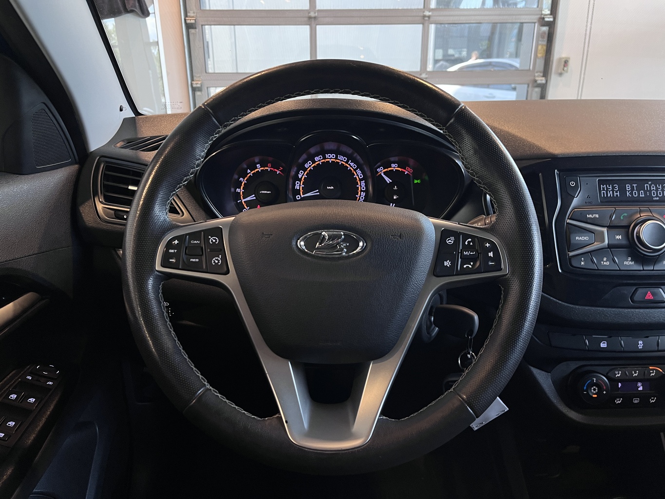 LADA VESTA
