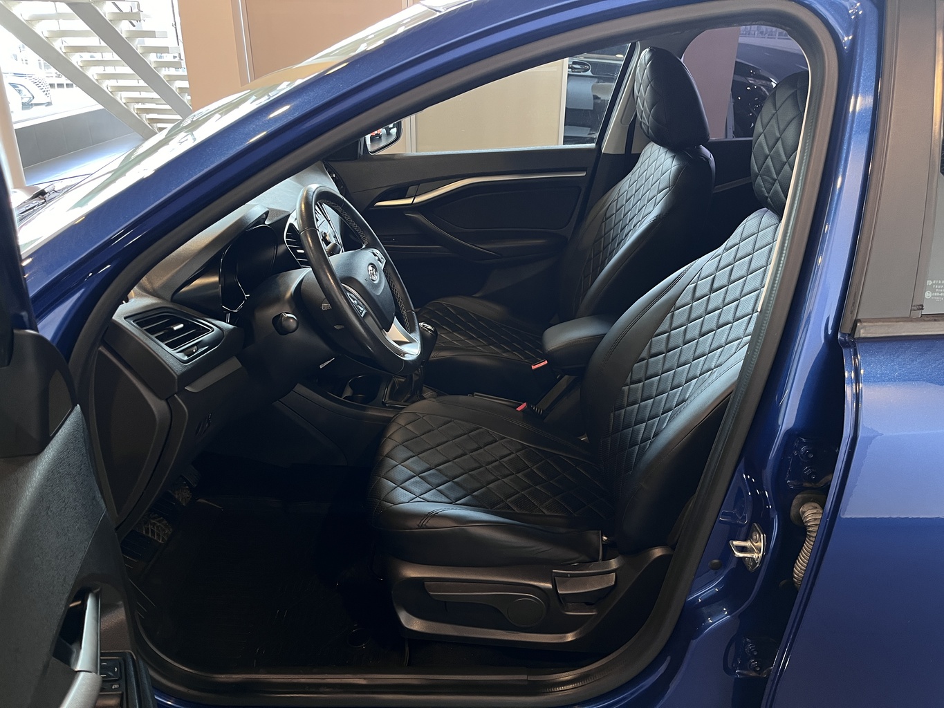 LADA VESTA
