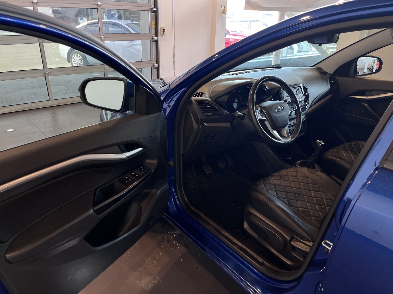 LADA VESTA