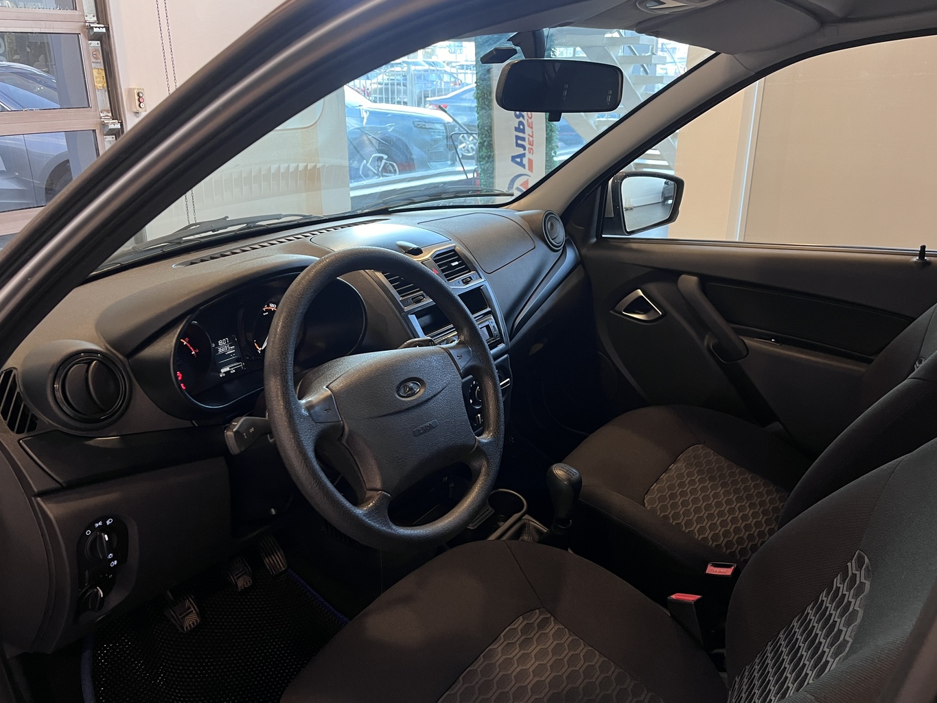 LADA GRANTA