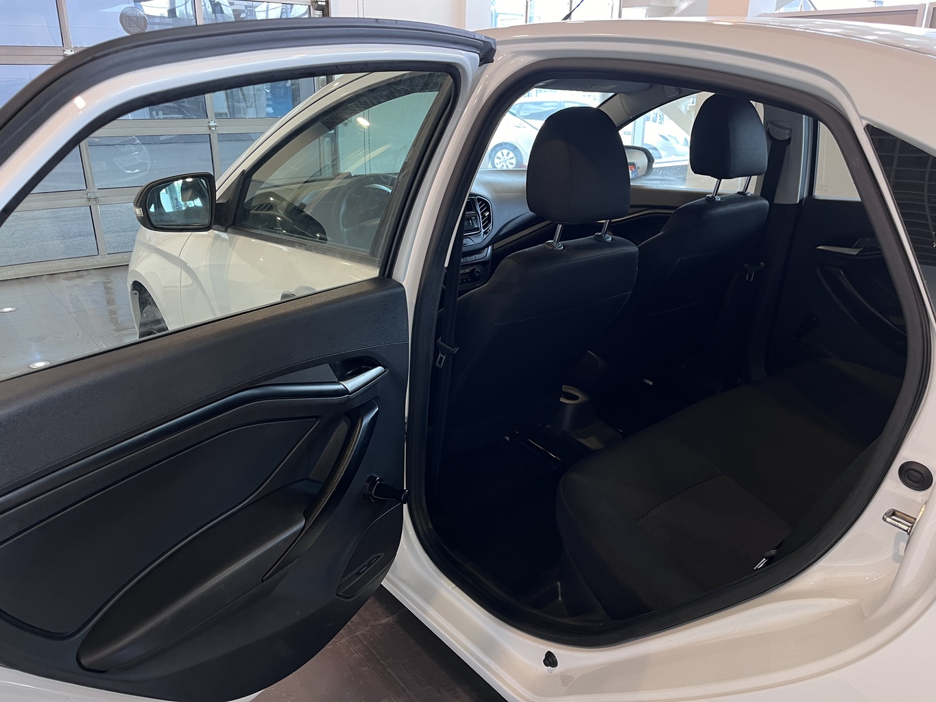 LADA VESTA