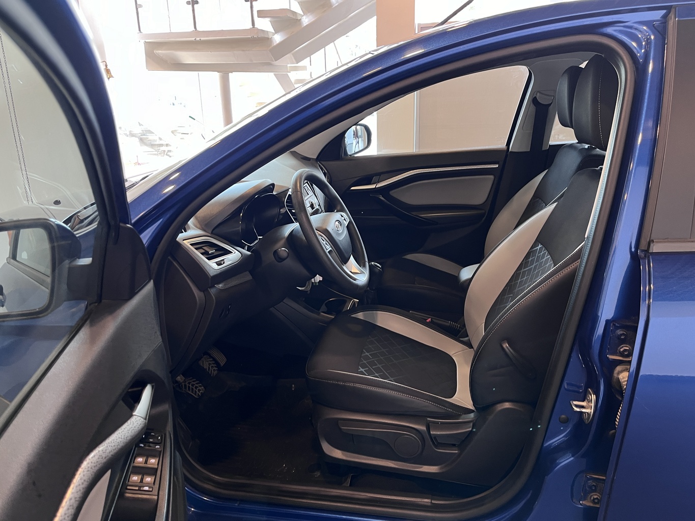 LADA VESTA