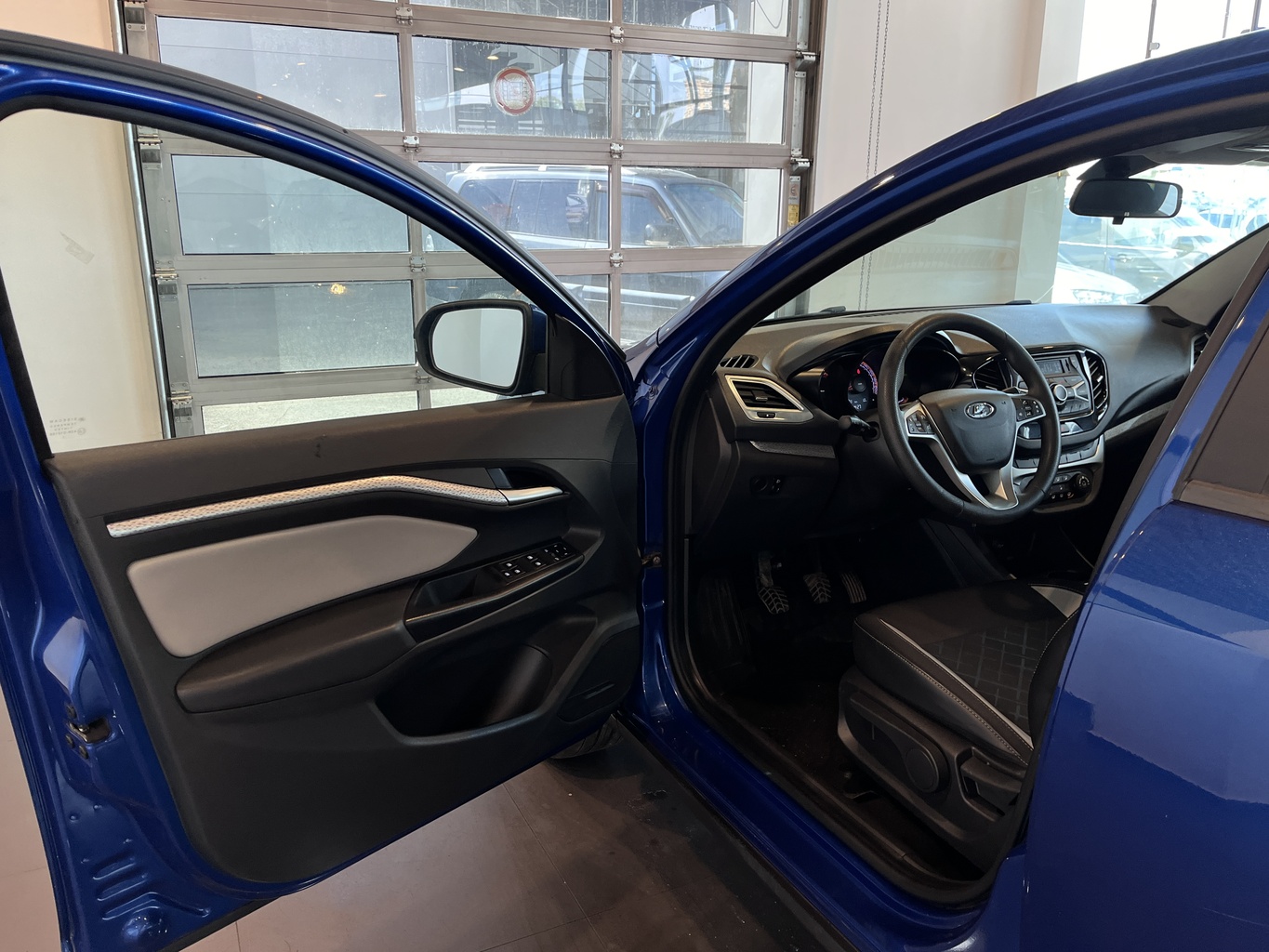 LADA VESTA